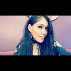 Meet your Posher, Mayra